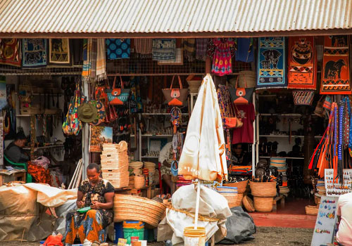 pizet-safaris-arusha-curio-market